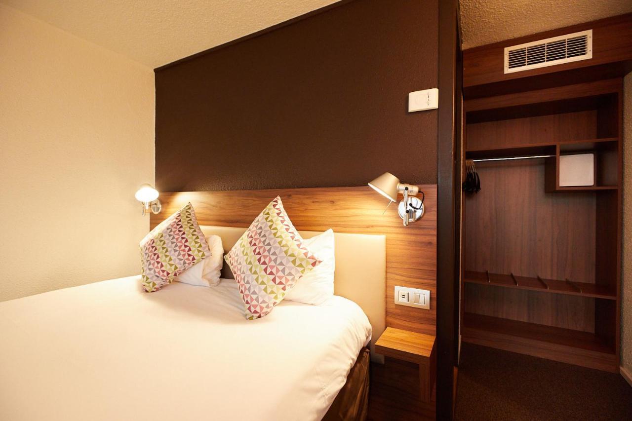 Campanile Pau Est-Bizanos Hotel Ngoại thất bức ảnh