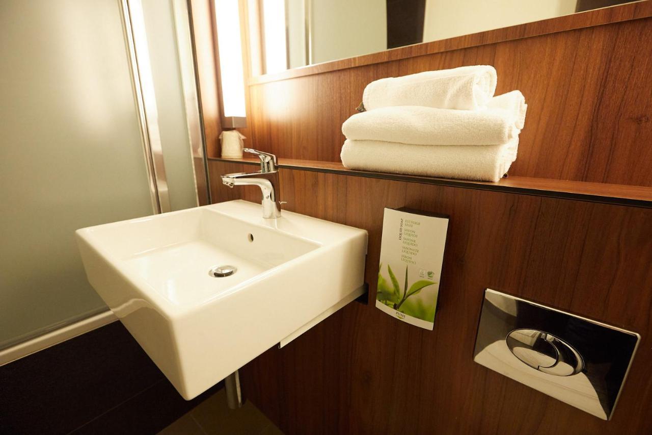 Campanile Pau Est-Bizanos Hotel Ngoại thất bức ảnh