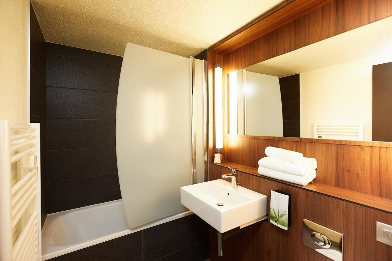 Campanile Pau Est-Bizanos Hotel Ngoại thất bức ảnh